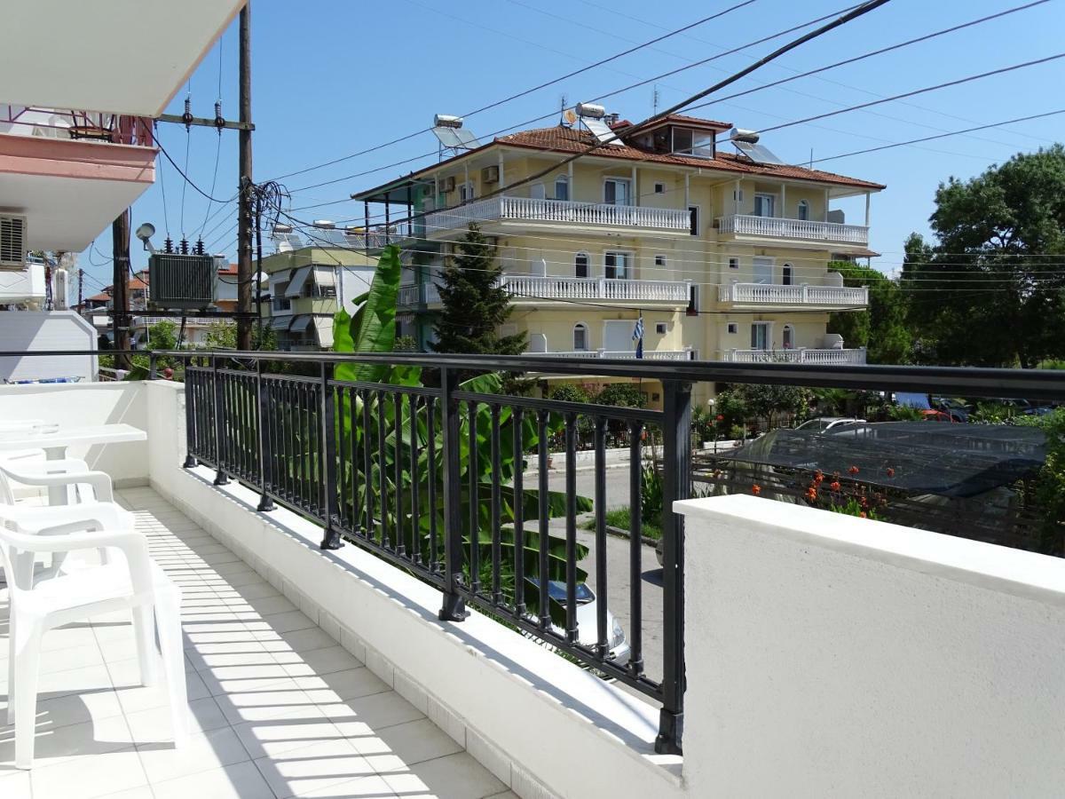 Socrates Apartments Olympiakí Aktí Esterno foto
